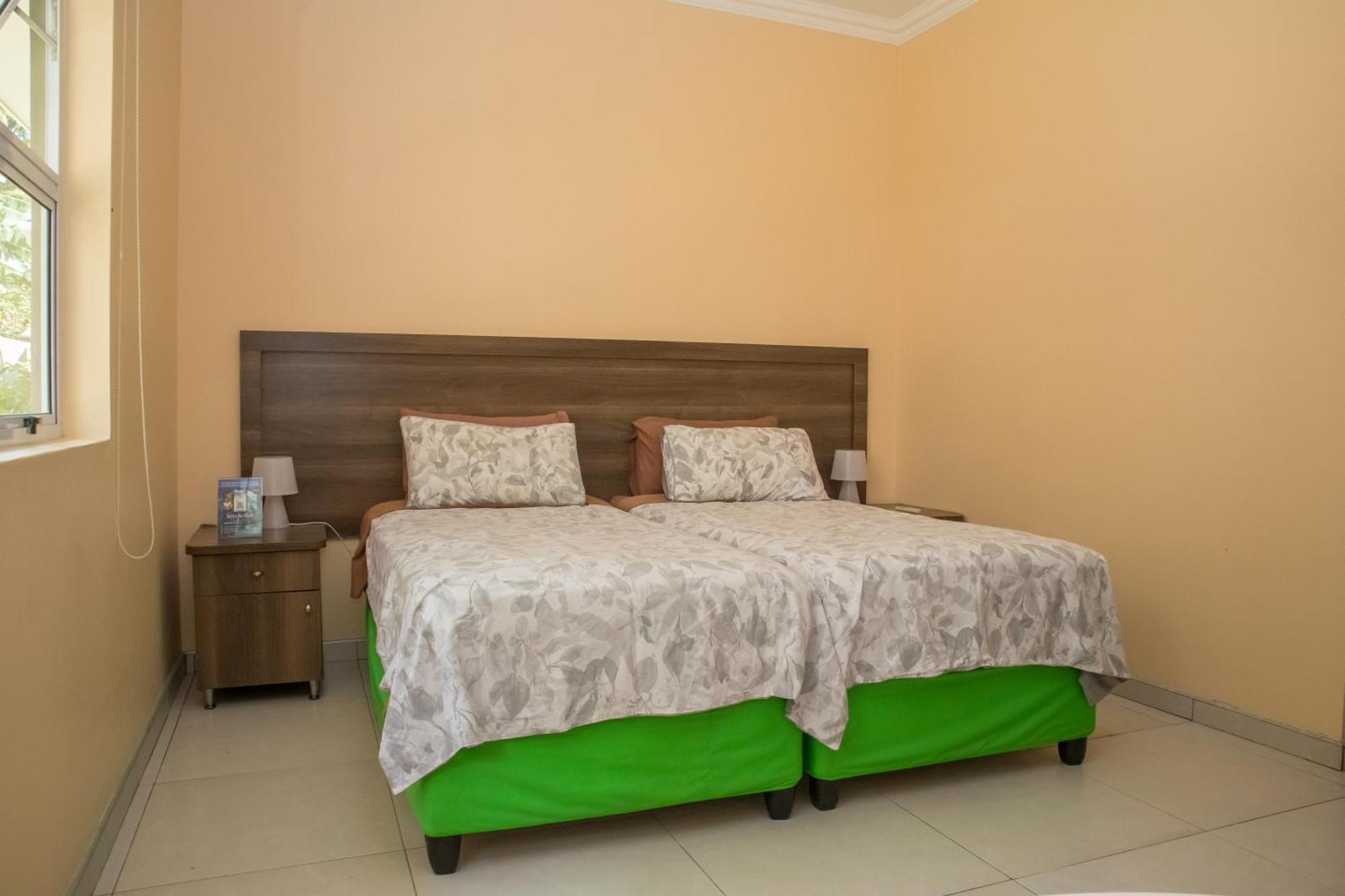 Beau Bassin Inn Baie Lazare  Екстериор снимка